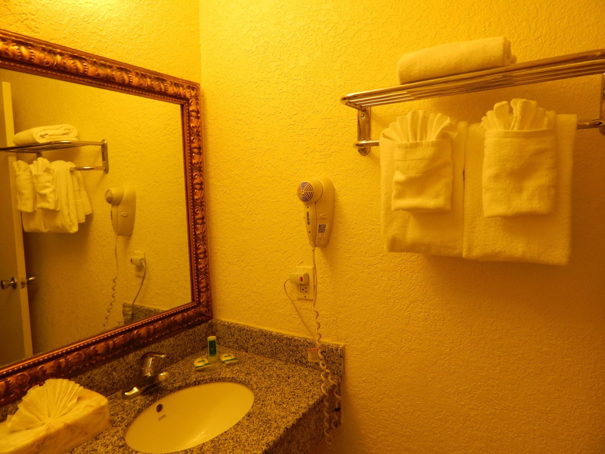 North Miami Beach Gardens Inn & Suites (Adults Only) Extérieur photo